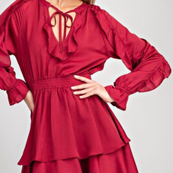 *NEW* BURGUNDY RUFFLE SHORT DRESS - Picture 4 of 5